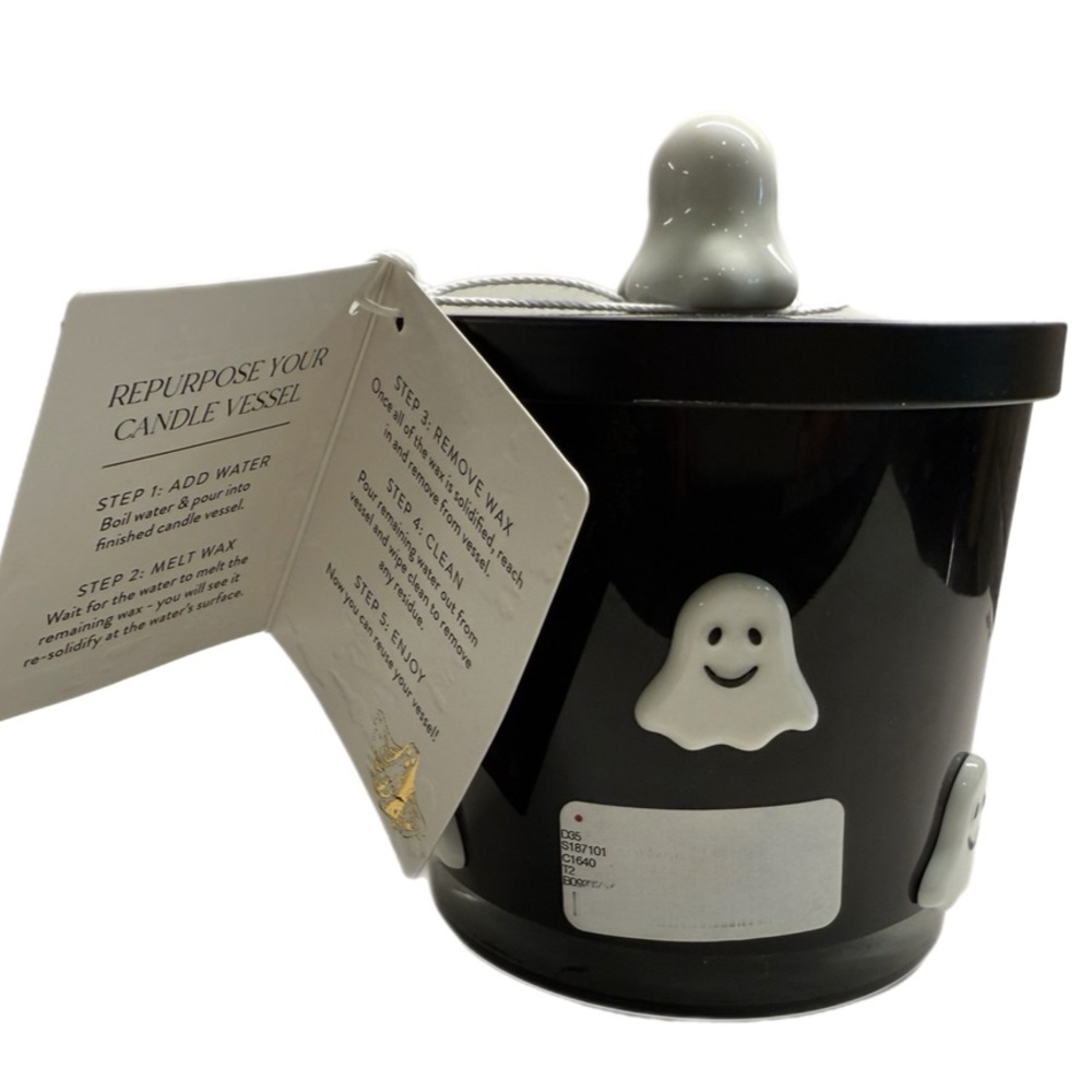 NWT! Enchanté Spooky Citrus Glow  13 Oz. Candle Decorative Ghosts On Lid & Jar - Picture 2 of 9